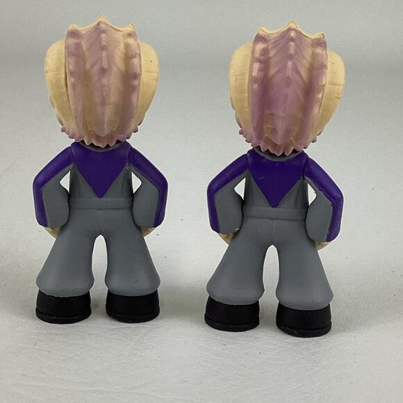 2 Funko Mystery Mini Science Fiction Series Galaxy Quest Dr Lazarus 3" Figures - Picture 3 of 6